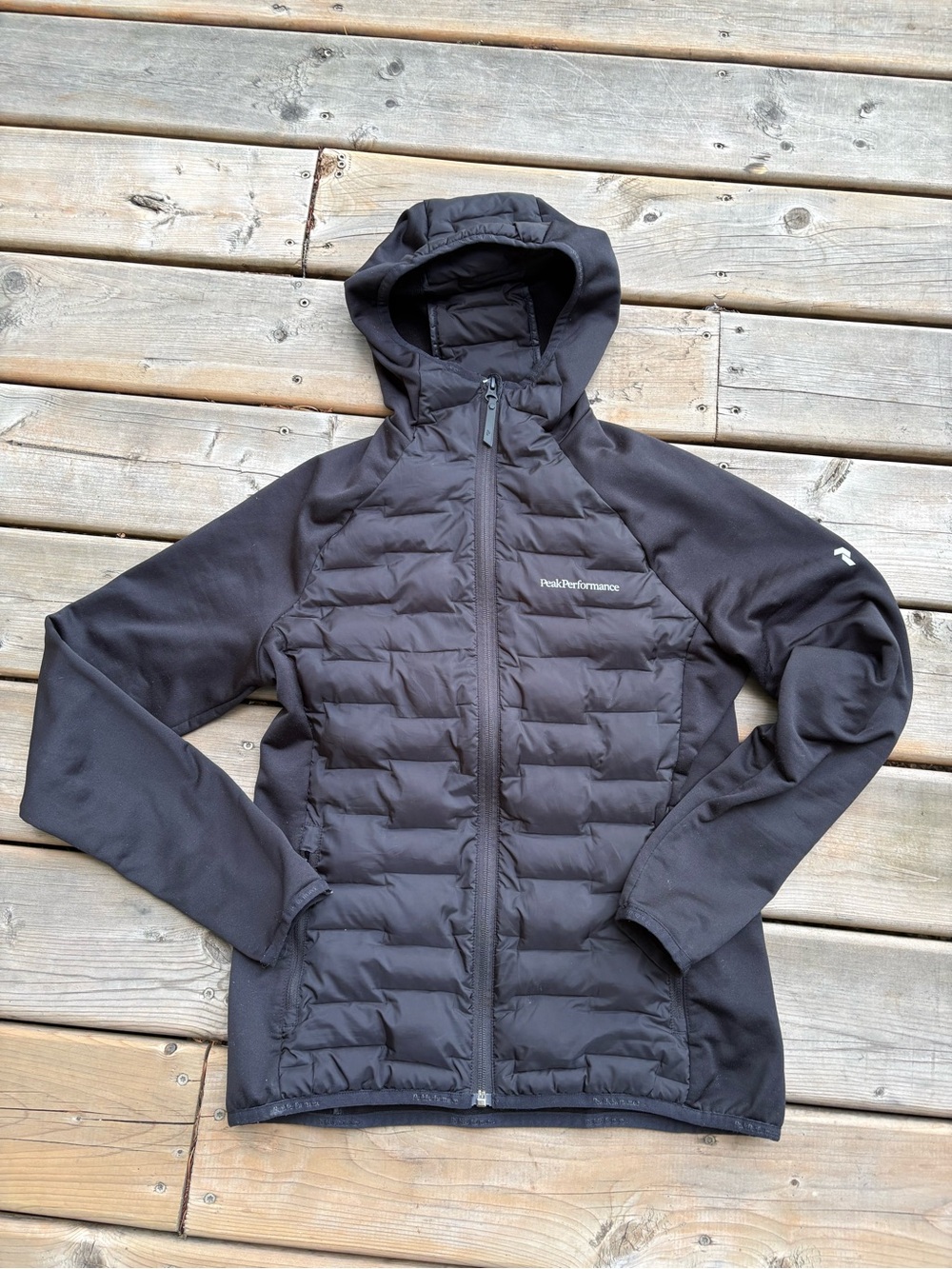 Peak Performance Women's Argon Hybrid Hooded Jacket